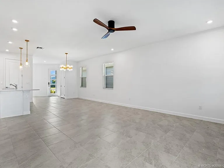 9731 SW Indra Way — Photo 12