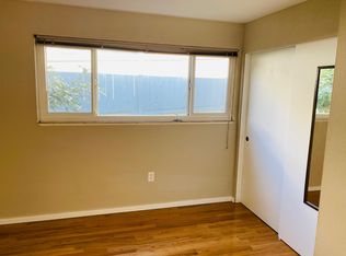 1226 Taylor Ave N APT 1, Seattle, WA 98109