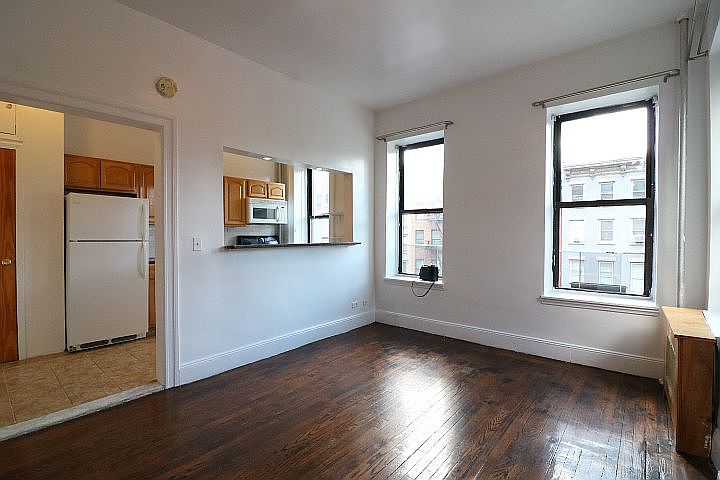 1st image of 374 W 46th St #3F