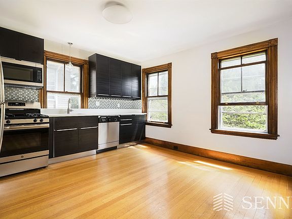 3 Monmouth St. #4 Somerville Unit Photo 4