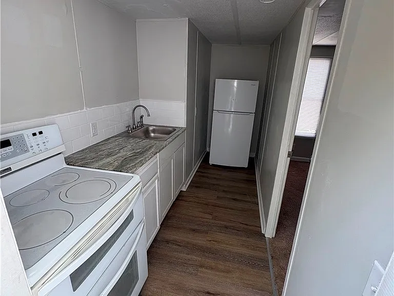 2697B Belhaven Rd — Photo 1