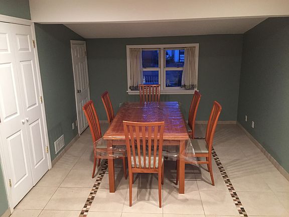 dinning room 19 x 11