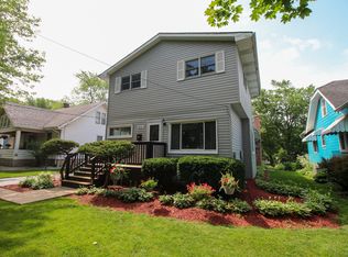 1505 Linden Rd, Homewood, IL 60430