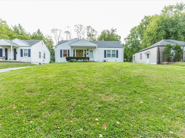 8754 Wescott Ave, Saint Louis, MO 63136