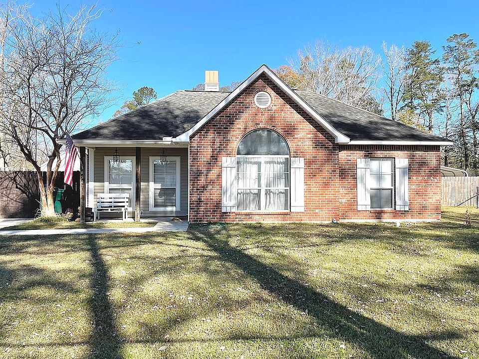 1st image of 34547 Gravesbriar Dr