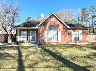 34547 Gravesbriar Dr, Denham Springs, LA 70706