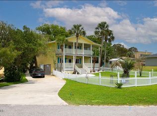 201 Circle Dr, Panama City Beach, FL 32413