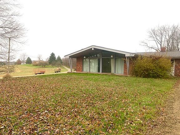 2nd image of 4658 Peachtree Ct