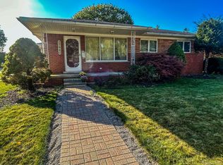 17840 Smith St, Riverview, MI 48193