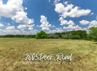 2805 Deer Rd, Brenham, TX 77833