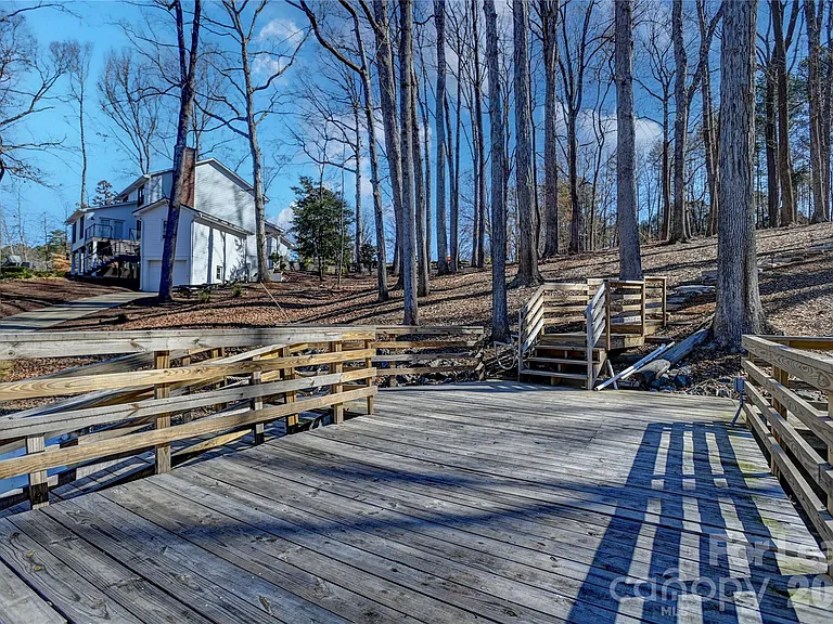 280 Lakeview Shores Loop — Photo 14
