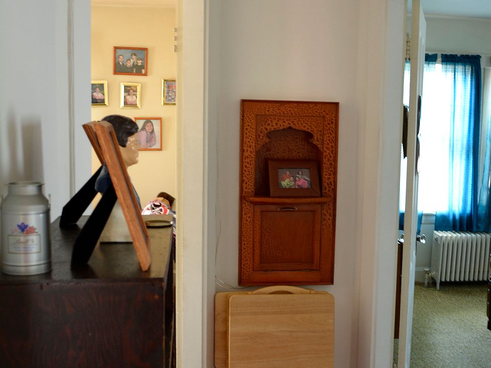 Livingroom & Bedroom 