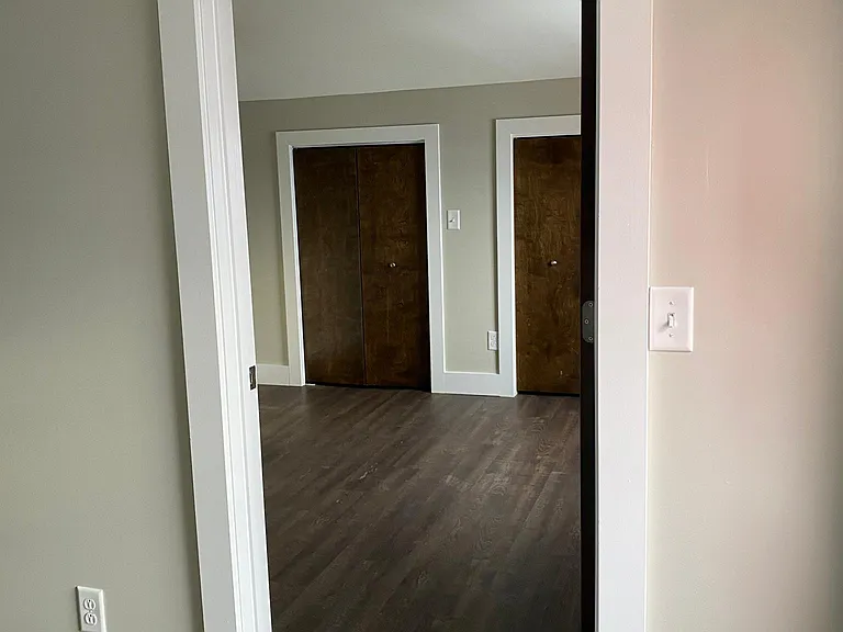 319 Ellicott St — Photo 31