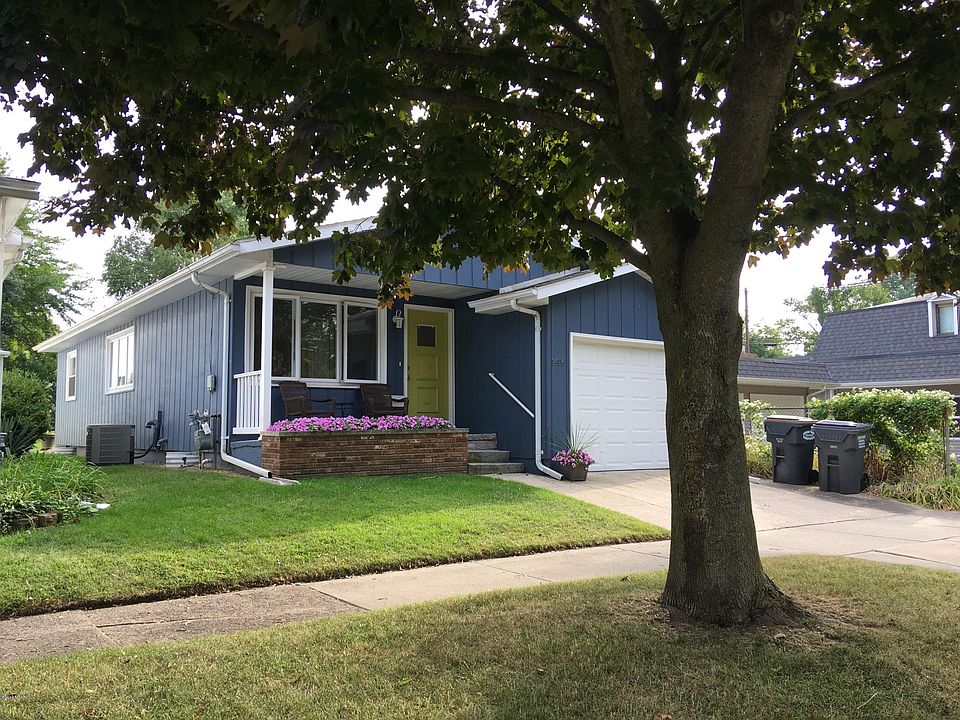 1st image of 1406 Margaret Pl