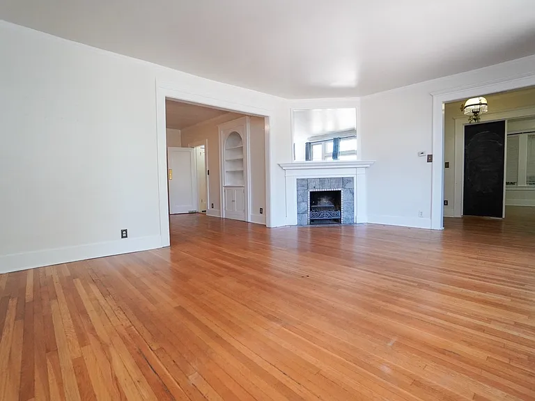 2389 W Boise Ave — Photo 12