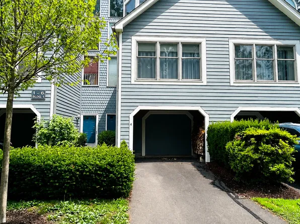 4 Fawn Ridge Lane #4, Wilton, CT 06897