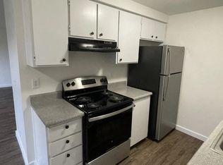 6511 Armar Rd APT 3, Marysville, WA 98270