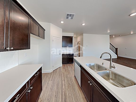 3rd image of 2109 Reaves Way