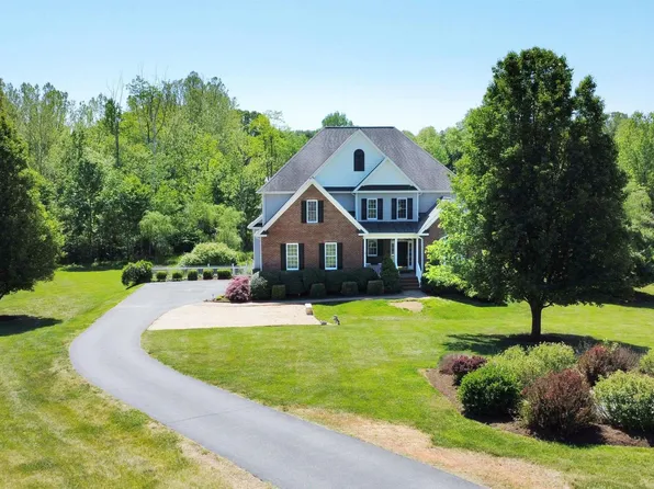 141 Doris Dr, Ruckersville, VA 22968