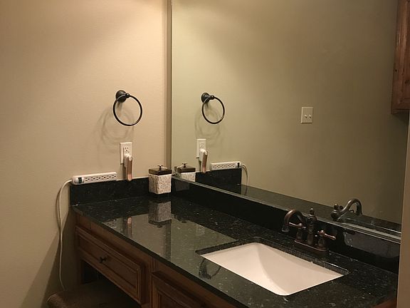 4th image of 798 Makiki St