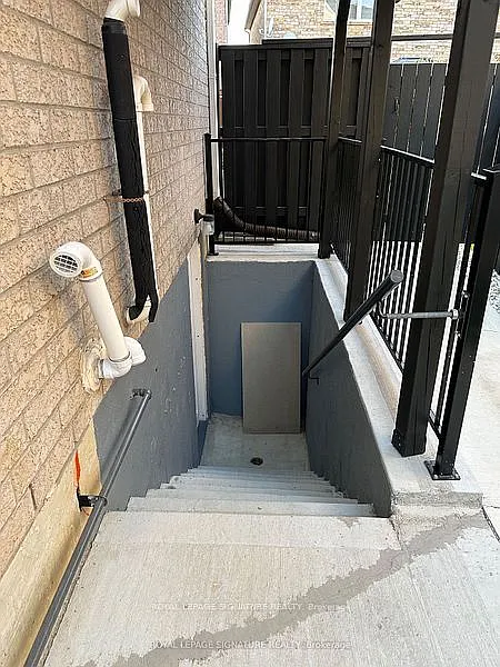 1 bed, $1,300 — Photo 2