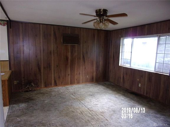 4th image of 1301 Echo Lake Dr