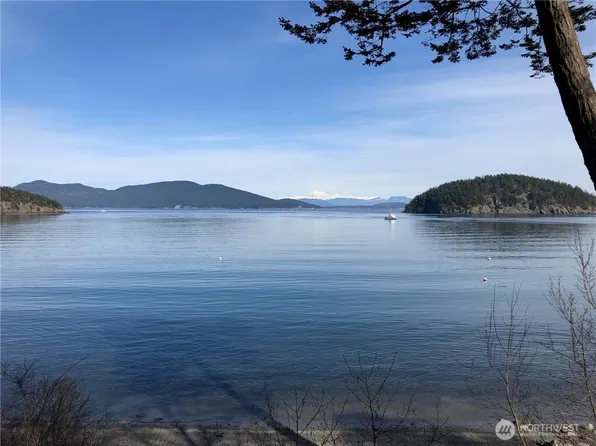 3 Lot Fauntleroy Point Dr, Decatur Island, WA 98221