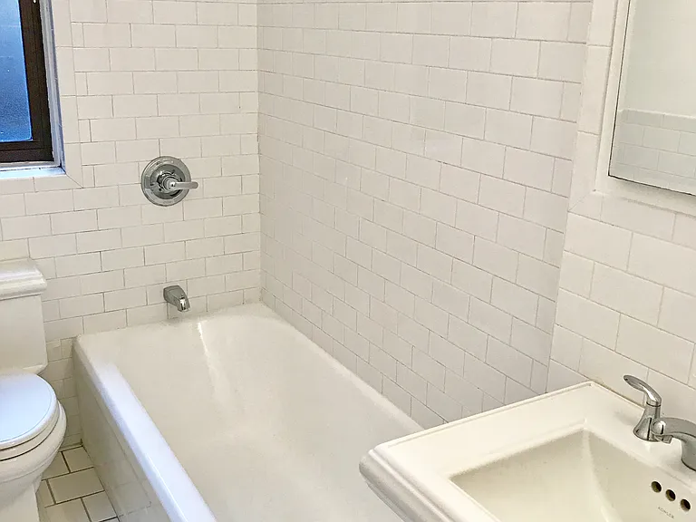 8 Gramercy Park #2F — Photo 7