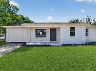2335 Loyce Dr, Mesquite, TX 75149