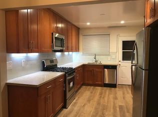 1196 Johnson St, Redwood City, CA 94061