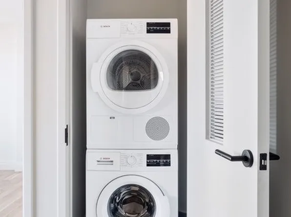 1007 Atlantic Avenue image 8 of 18