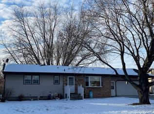 117 3rd St NE, Saint Michael, MN 55376