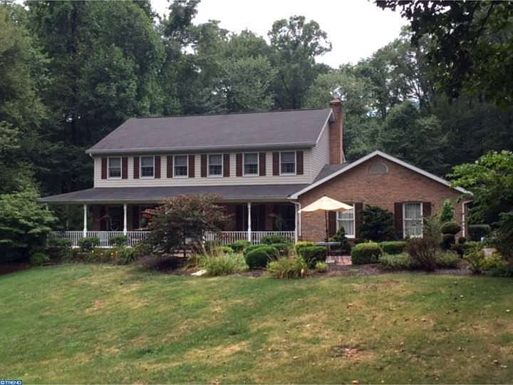 1st image of 21 Crestview Dr