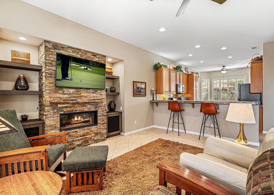 1st image of 80556 Hoylake Dr
