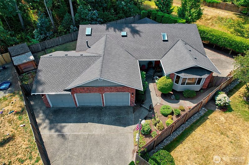 4th image of 4710 SE 123rd Street