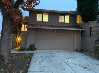 23057 Cricket Hill Rd, Cupertino, CA 95014