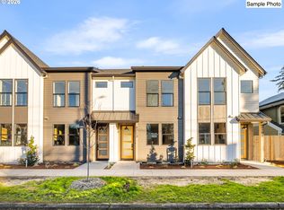 6126 NE Stanton St, Portland, OR