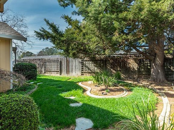 3rd image of 5825 Havenstar Ln