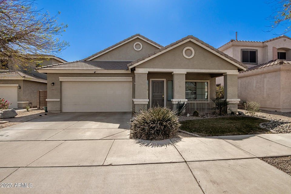 1st image of 17415 W Yavapai St
