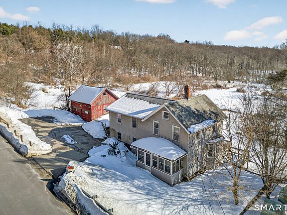 2nd image of 608 Echo Lake Road