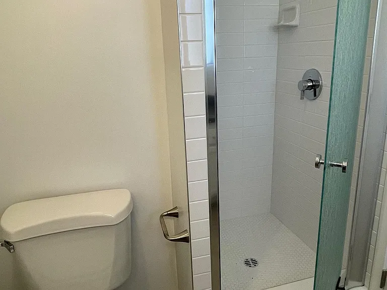 6650 Jumilla Ave — Photo 13