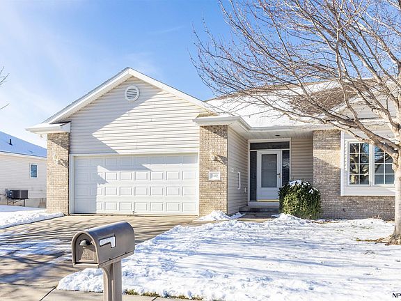 2nd image of 7337 S 53rd Street Ct
