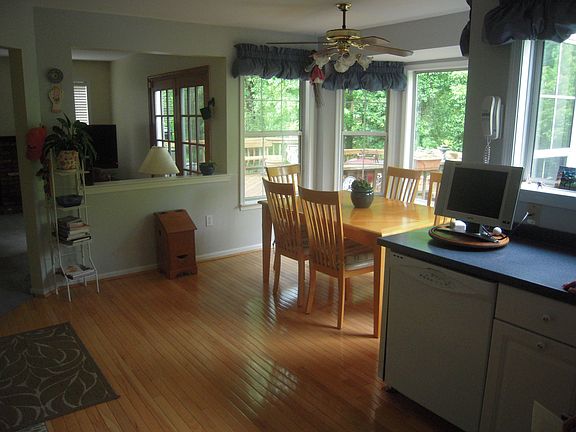 4th image of 4701 Autumn Cove Ct