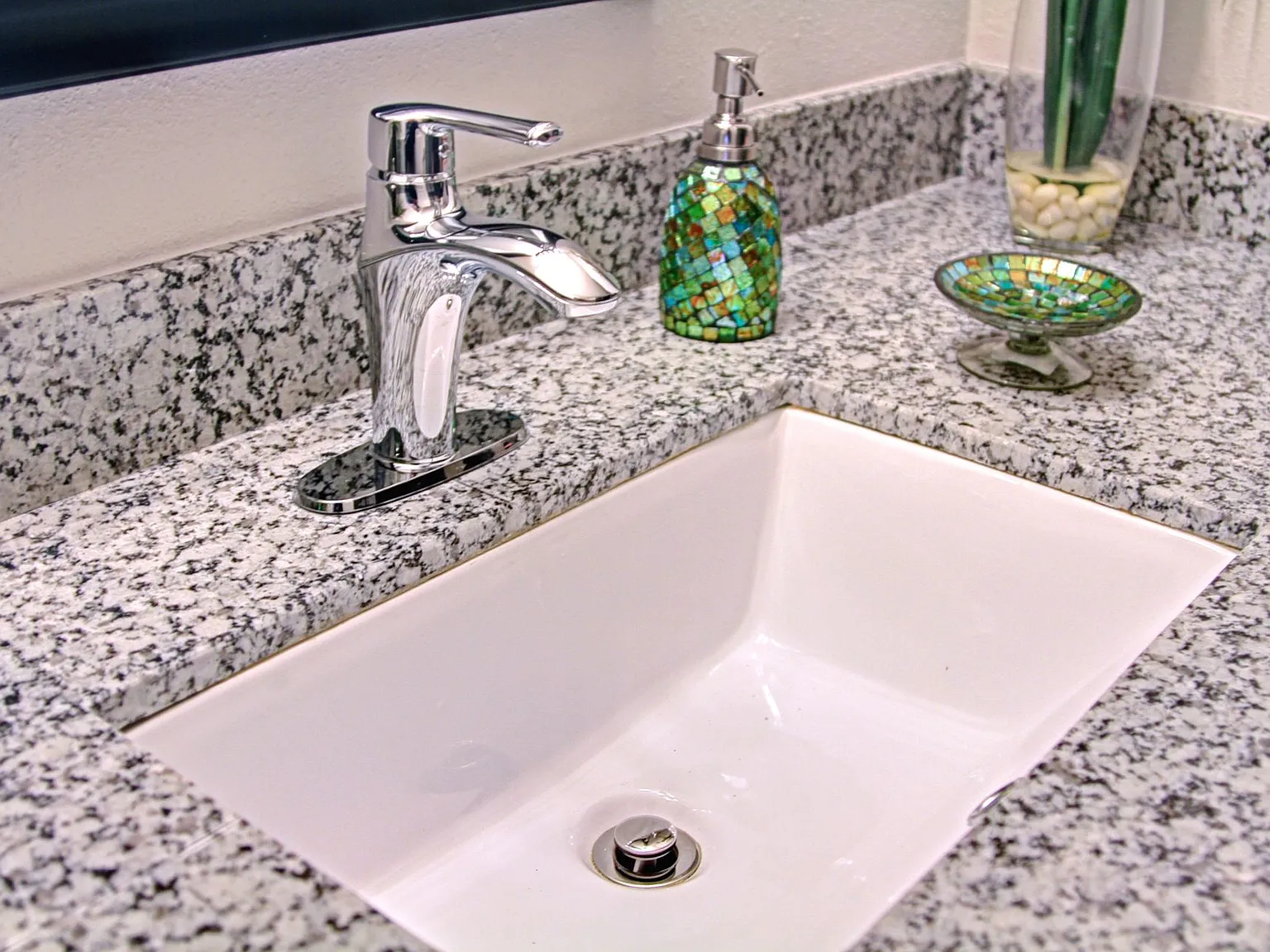 BlueBird Apartments — Photo 3