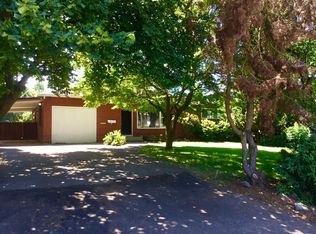 1540 Stratford Ave, Medford, OR