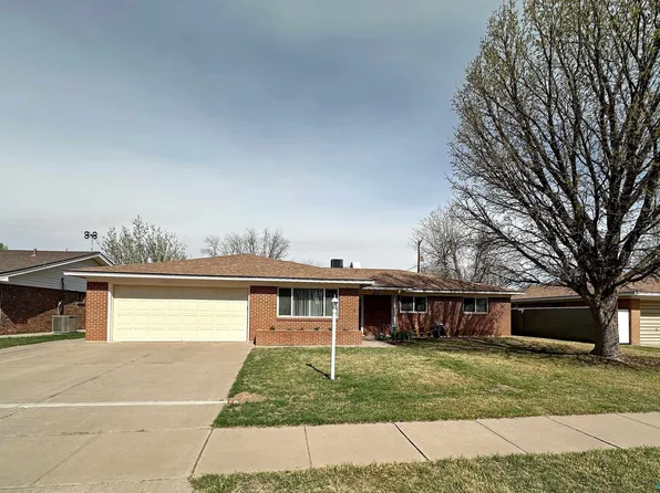 2200 Fulkerson Dr, Roswell, NM 88203