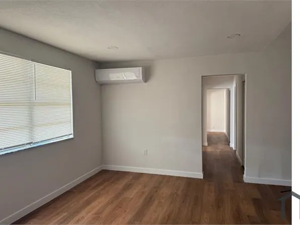 448 Tuskegee Dr, Lake Worth, FL 33462