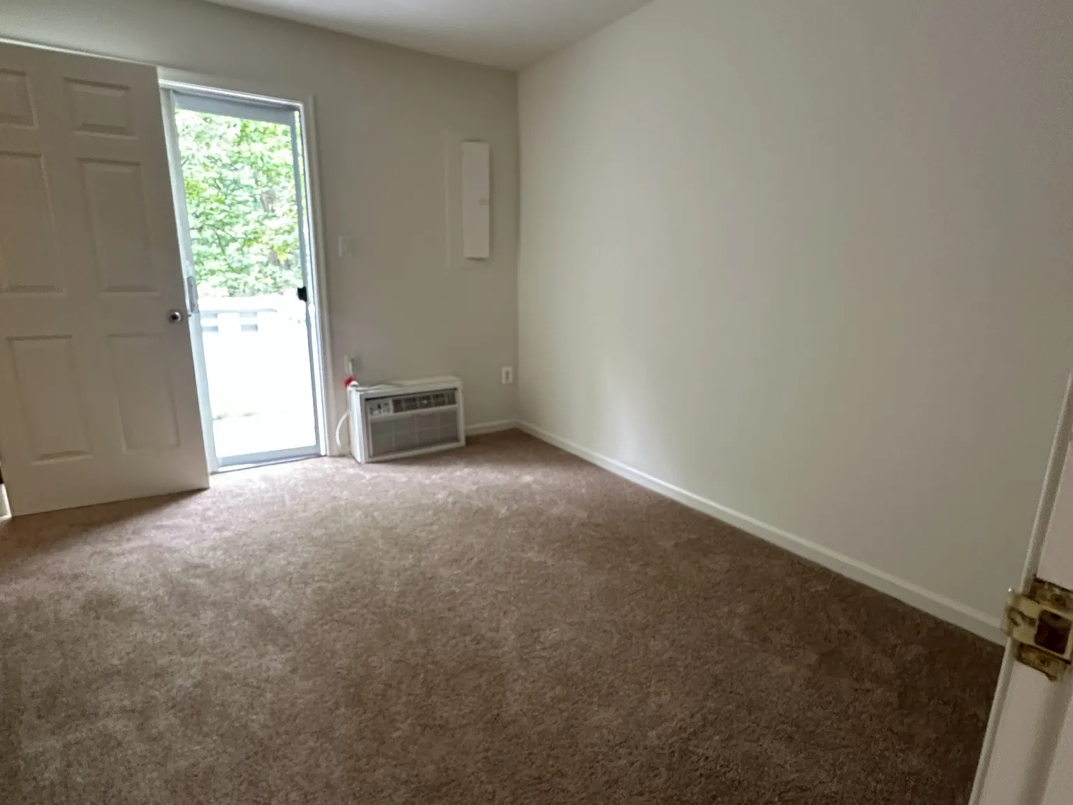 1 bed, 475 sqft, $1,400 — Photo 2