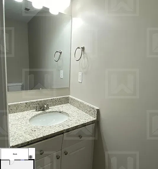 1329 Pamela St — Photo 4