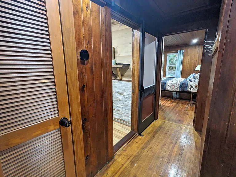 364 Messersmith Rd — Photo 8
